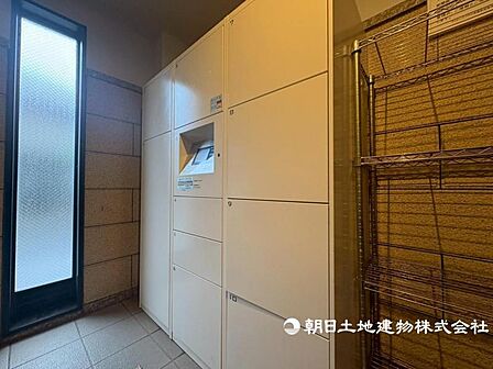 宅配ボックスもありますので、外出している時間が長い方にも便利にお使いいただけます！