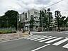 周辺：本宿小学校まで300ｍ。
