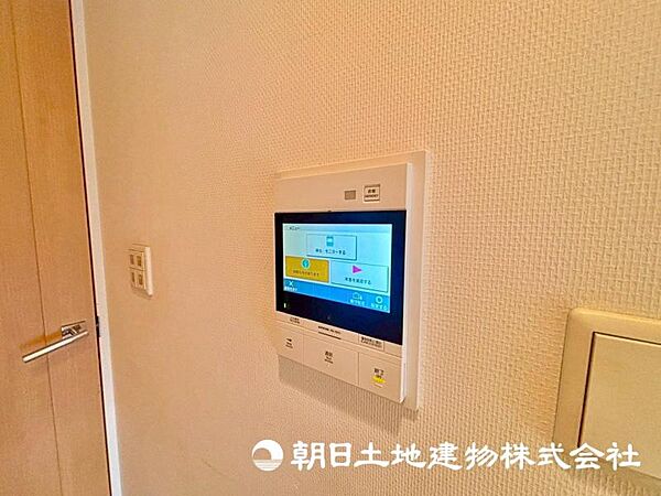 「見える安心」をカタチにしました。誰が来てもわかる様にモニター付きインターホンを設置。