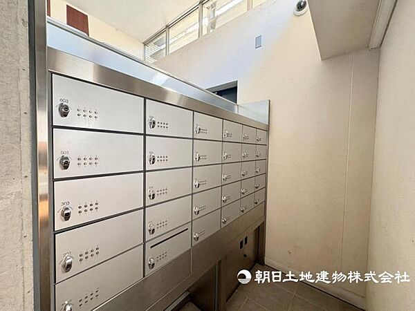 集合ポストはマンション内にございますので安心安全ですね！