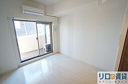 ララプレイス新大阪シエスタ 5階1Kのリビング/ダイニング