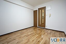 新大阪プライマリーワン 502 5階1Kのリビング/ダイニング