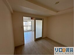 Gramercy Juso-higashi 2nd 303 3階1DKのリビング/ダイニング