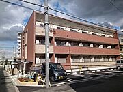 新加美駅より徒歩9分 1階 築8年11ヶ月の賃貸物件
