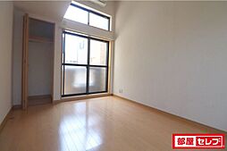 エンルート栄生 1階1Kのリビング/ダイニング