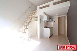 グローバルスタンス 2階ワンルームのリビング/ダイニング