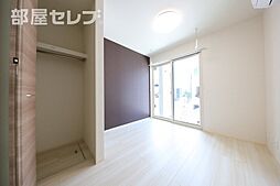 トルナーレ 1階1Kのリビング/ダイニング