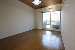 エイト名塚 2階1Kのリビング/ダイニング