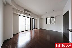 Canal East 1階ワンルームのリビング/ダイニング