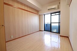 ハイツ亀島 6階1Kのリビング/ダイニング