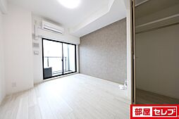 ディアレイシャス矢場町 7階1Kのリビング/ダイニング