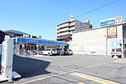 ローソン中村則武本通店 241m