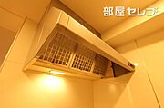大き目の換気扇です