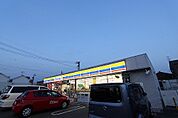 ミニストップ名古屋猪之越町店 273m