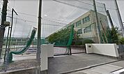 名古屋市立黄金中学校 706m
