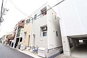 平安通駅より徒歩10分 2階 築9年1ヶ月の賃貸物件