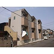 石場町ベース 1階 築9年7ヶ月の賃貸物件