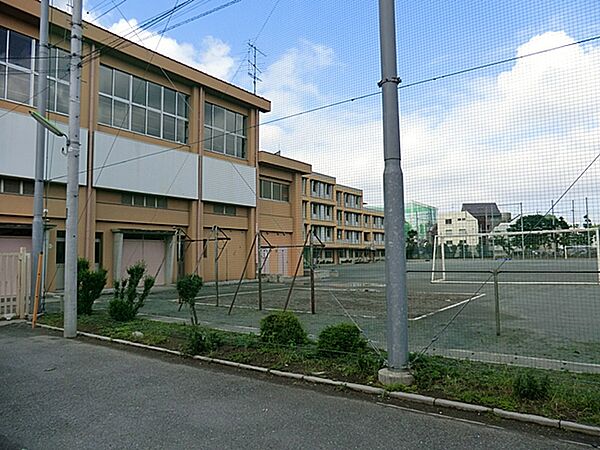 中町小学校