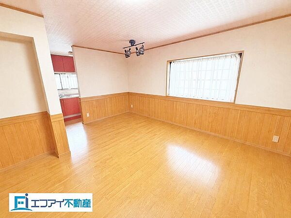 バーチャルステージング済(家具一部撤去)　室内（2026年4月）撮影