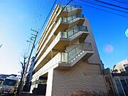 西新井大師西駅より徒歩7分 5階 築17年10ヶ月の賃貸物件