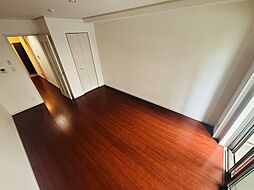 ネオハイブリッジ 1階1Kのリビング/ダイニング