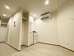 ショパン 3階ワンルームのリビング/ダイニング