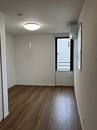 イクシオ竹の塚 2階1DKのリビング/ダイニング