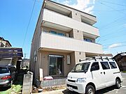 ラサカン 3階 築5年5ヶ月の賃貸物件