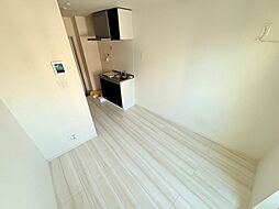 Cube kanamachi V 2階ワンルームのリビング/ダイニング