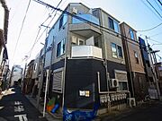 北千住駅より徒歩11分 築13年5ヶ月 3階建の賃貸物件