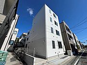 竹ノ塚駅より徒歩8分 3階 築1年の賃貸物件