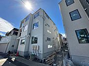 西新井大師西駅より徒歩5分 新築 3階建の賃貸物件