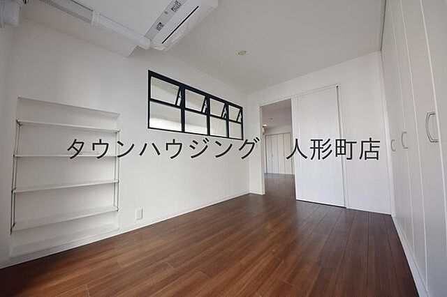 寝室