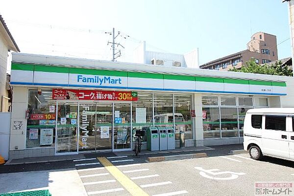 画像27:ファミリーマート岸里東二丁目店まで310ｍ