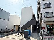 住ノ江駅より徒歩4分 築8年10ヶ月 2階建の賃貸物件