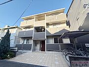 住吉大社駅より徒歩7分 築12年8ヶ月 3階建の賃貸物件
