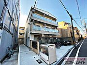 岸里玉出駅より徒歩10分 築7年11ヶ月 3階建の賃貸物件