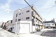 玉出駅より徒歩4分 築56年3ヶ月 3階建の賃貸物件