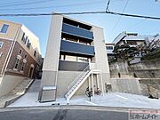 天下茶屋駅より徒歩12分 築2年 3階建の賃貸物件