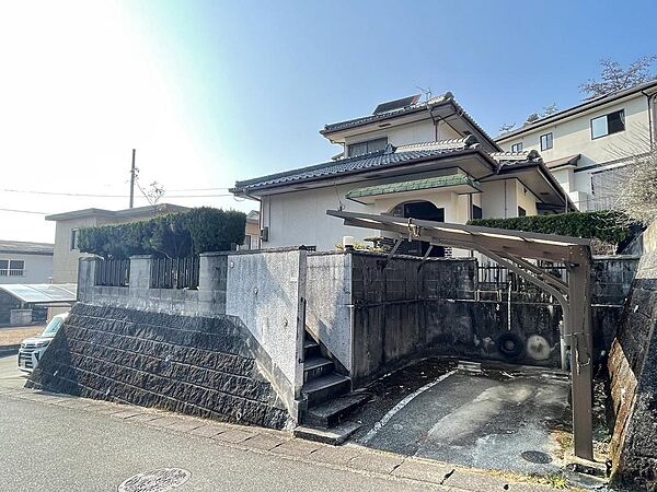 外観：335000029064