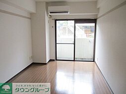 パレ・ドール豊玉北 203 2階1Kのリビング/ダイニング