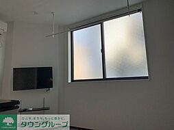 メゾンハイウェイ春日町 104 1階ワンルームのリビング/ダイニング