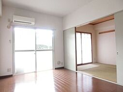 ファミール井荻 307 3階2DKのリビング/ダイニング