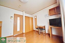 レオパレスライブリィスターII 102 1階1Kのリビング/ダイニング