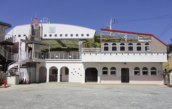 津田山幼稚園　徒歩6分（約350ｍ）