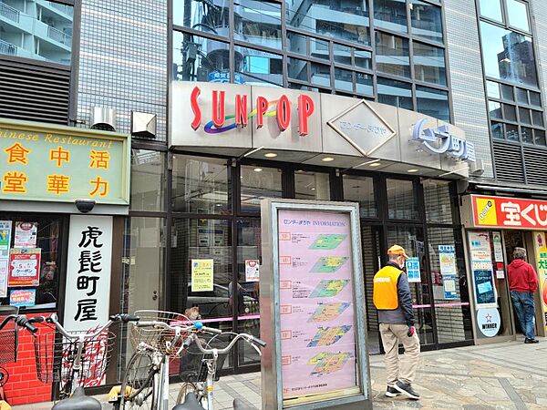 町屋駅直結　ショッピングモールサンポップ町屋　徒歩6分