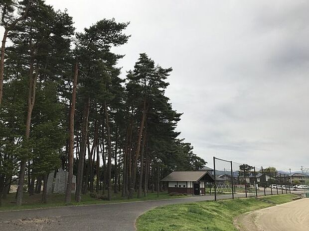 塩尻北部公園塩尻北部公園 470m