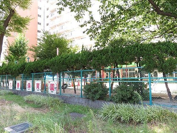 名古屋市立　九番保育園名古屋市立の保育園。コンパクトですが、園庭もあります。保育目標は「心も体も健康な子。のびのびと遊ぶ子。友だちと遊ぶことが楽しい子」です。子育て支援事業として遊び場開放をしてい…