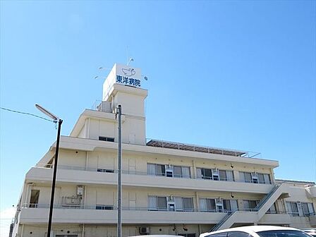 東洋病院【東洋病院】内科・小児科・外科・整形外科・歯科・リハビリーテーション 温泉のある病院。温泉療法や入院患者さまの入浴に利用しています。診療時間/9:00~12:00、17:00~19:…