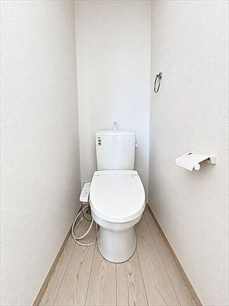 トイレを拡大表示
